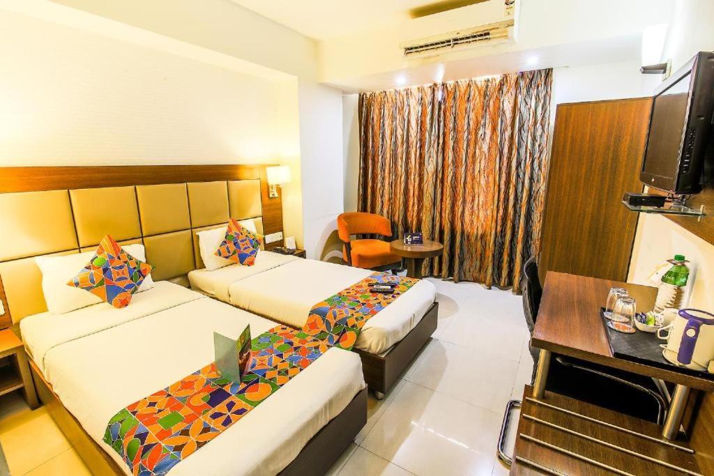Hotel Shri Ram Nowe Delhi Zewnętrze zdjęcie